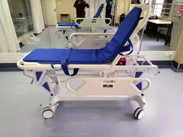 Hastane Acil Yardım Icu Lüks Düz Araç Hasta Transfer Ekipmanı Ambulans Sedye Yatağı Hasta Odası İçin
