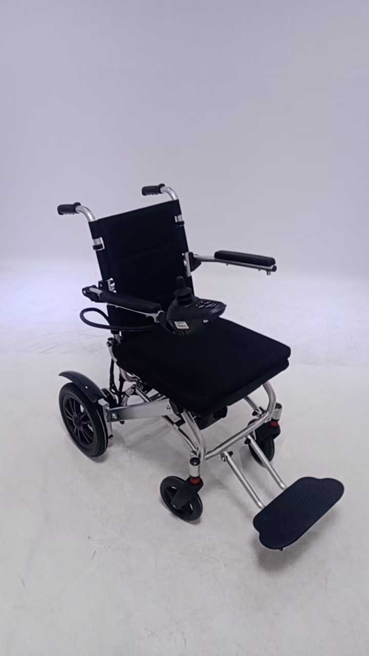 Ultra Hafif Elektrikli Tekerlekli Sandalye 17kg | Kolay Taşıma için Alüminyum Katlanır Akülü Tekerlekli Sandalye