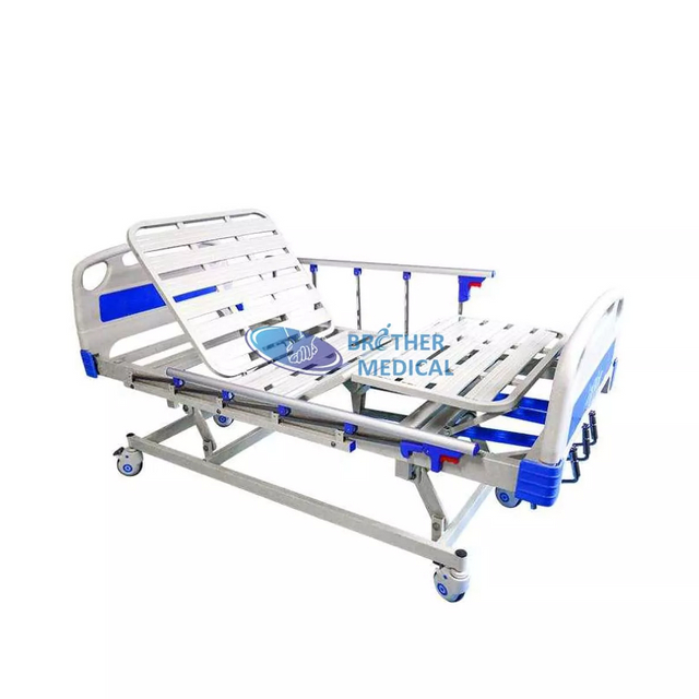 Çin'de Made 3 Crank Manual ICU Tıbbi Hasta Hemşirelik Hasta Yatağı Hastane ve klinik için kullanılır
